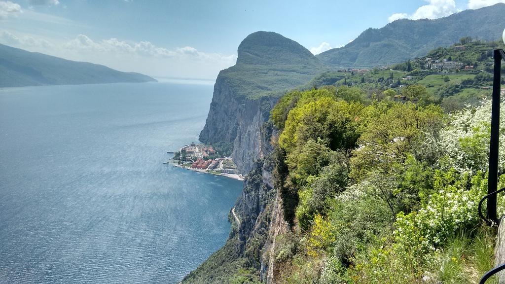 Casa Vacanze Regina Del Lago Tremosine Exteriér fotografie